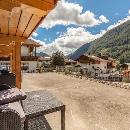 Olcherhof By Interhome Lejlighed Prägraten